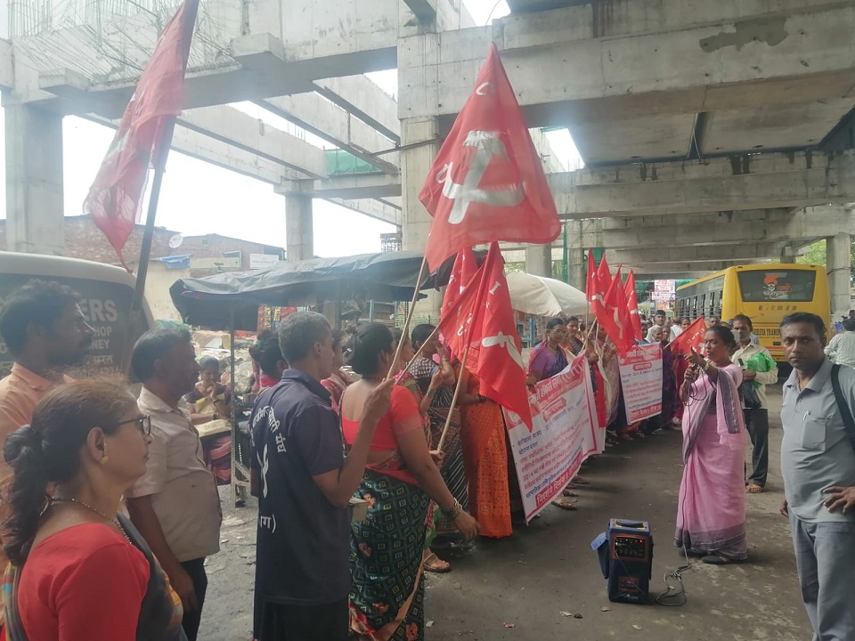 नगर पथविक्रेता समिती (Town Vending Committee) फेरीवाला प्रतींनिधी निवडण्याचा अधिकार सर्व फेरीवाल्यांना बहाल करा !