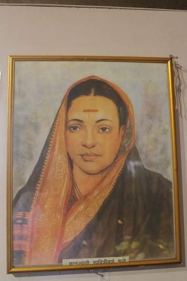 धगधगत्या क्रांतिची माय सावित्री