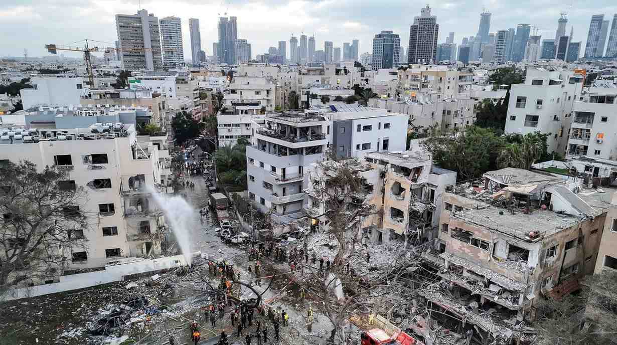 इराण ची हतबलता ही तिसऱ्या महायुद्धाची नांदी