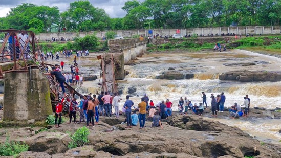 *कुंडमळा पूल दुर्घटना प्रकरणी दोषींवर सदोष मनुष्यवधाचा गुन्हे दाखल करा*:  घटनेची न्यायालयीन चौकशीची रिपब्लिकन युवा मोर्चाकडून मागणी