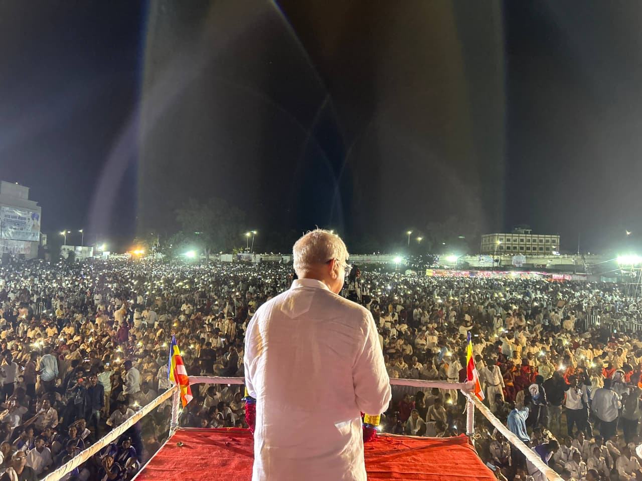 मोदींना टाटा, बाय बाय करा आणि देश वाचवा