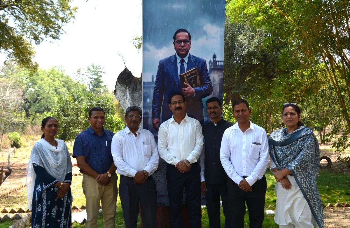 माफसू मध्ये भारतरत्न डॉ. बाबासाहेब आंबेडकर यांची १३५ वी जयंती उत्साहात साजरी